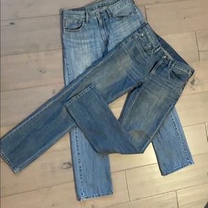 2 pair Men's Levi’s jeans 32/34